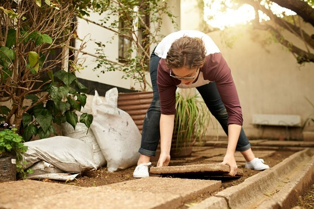 How to Re-Sand Block Paving